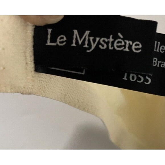 Le Mystere Wireless T shirt Bra Size 34C Beige L'image Collection Smooth cups - Picture 4 of 5